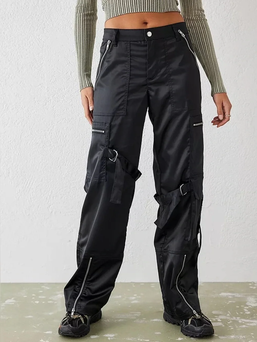 BDG Black Josephine Satin Cargo Pants Size 0
